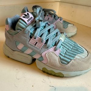 Adidas torsion X like new women’s‎ size 6.5